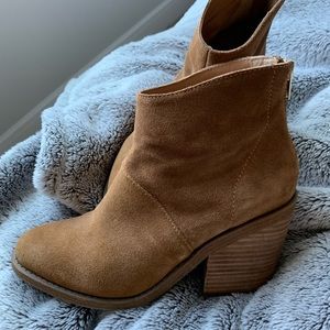 Steve Madden booties